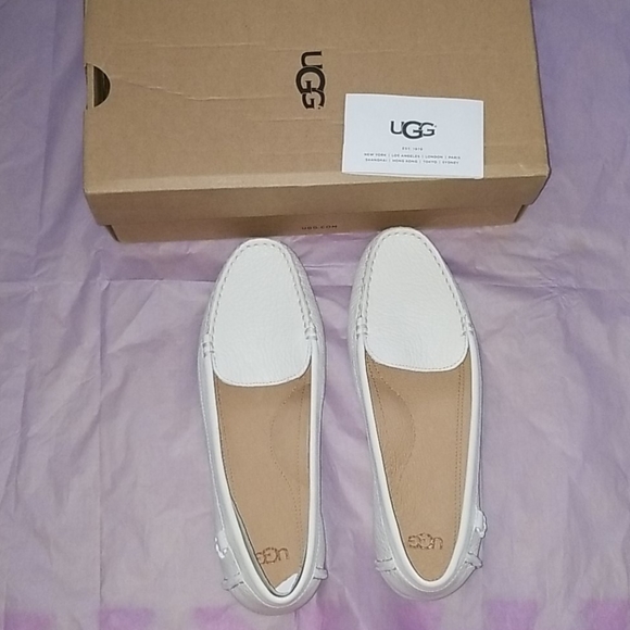 SOLD UGG Women's Shoes Loafer Flores White 6.5 - Picture 7 of 11